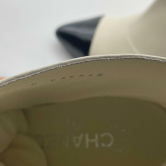 CHANEL 20C Leather Patent Cap Toe CC Pearl Track Heels Booties Ankle Boots - Picture 13 of 13